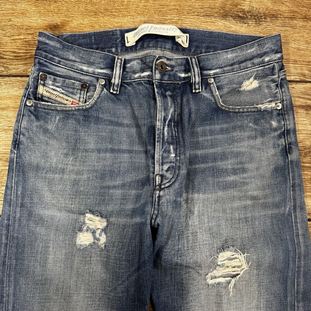 Vintage Diesel Industry Jeans Mens 36 Blue Distressed Made in Italy Button Fly - Picture 5 of 16